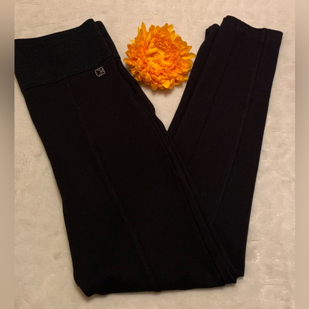 CALVIN KLEIN ladies 69% rayon blend Size Med wide waistband leggings LNWOT+